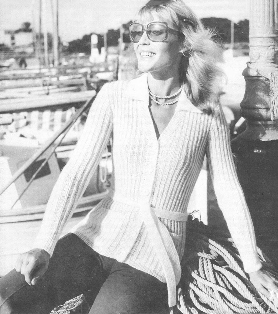 Patrón de cárdigan con cinturón acanalado