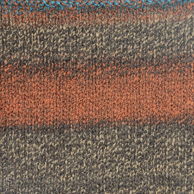 Lace Chevron Columns Throw