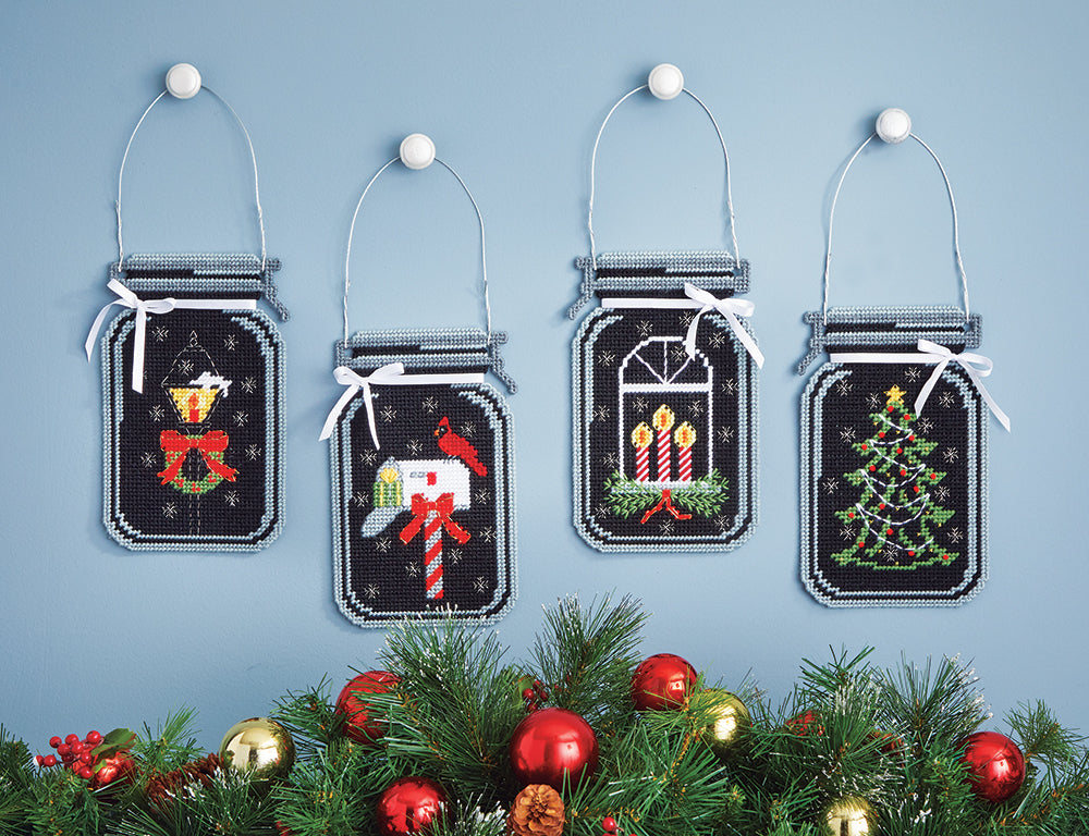Holiday Glow Mason Jar Set Plastic Canvas Kit