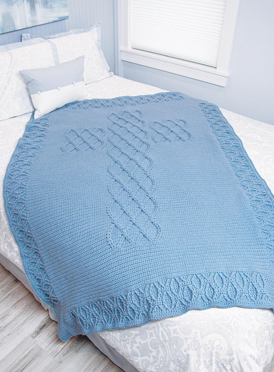 Maule Crest Premium Blanket - Black Celtic Cross Style