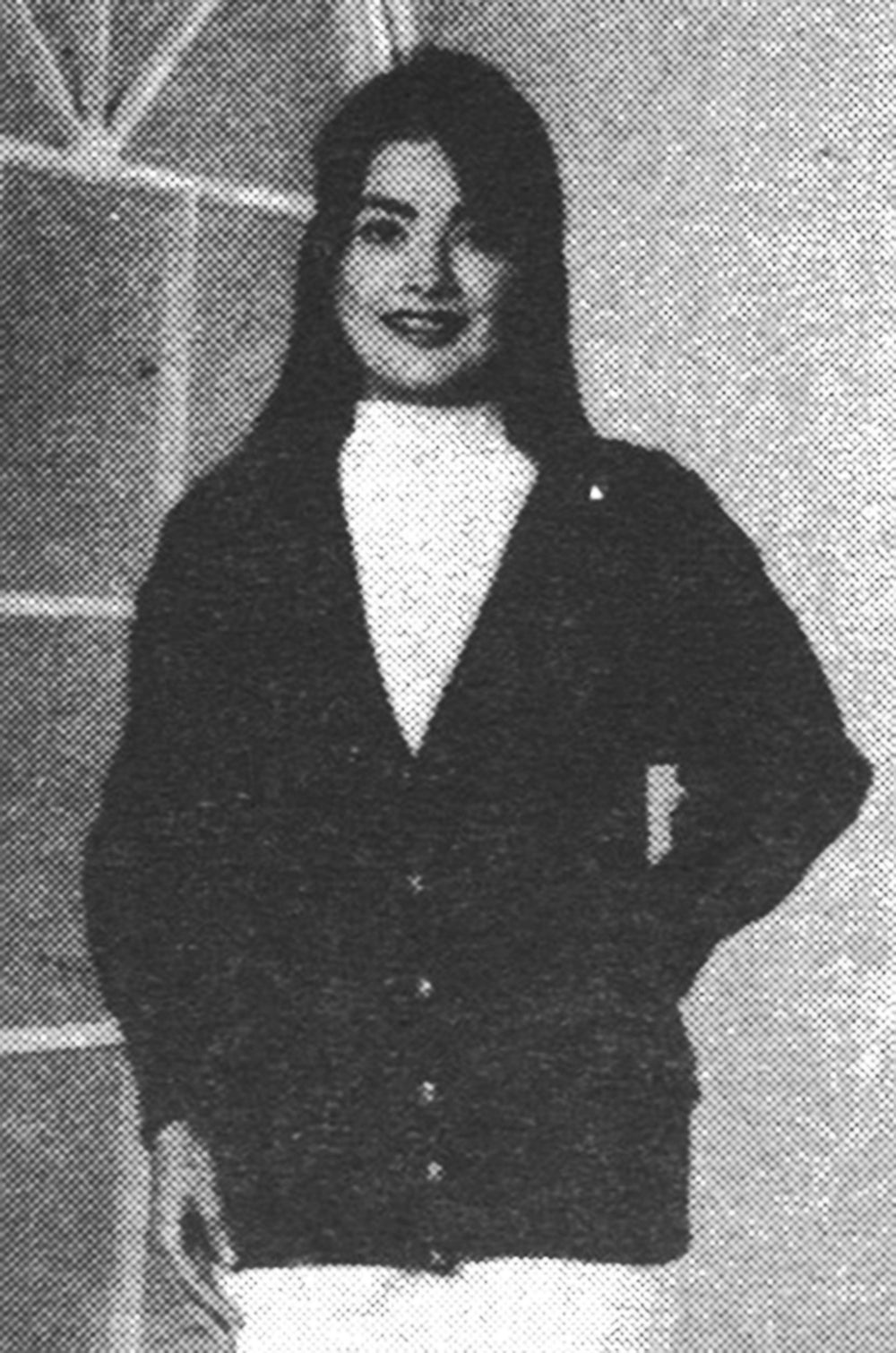 Modèle de cardigan à panneau en dentelle