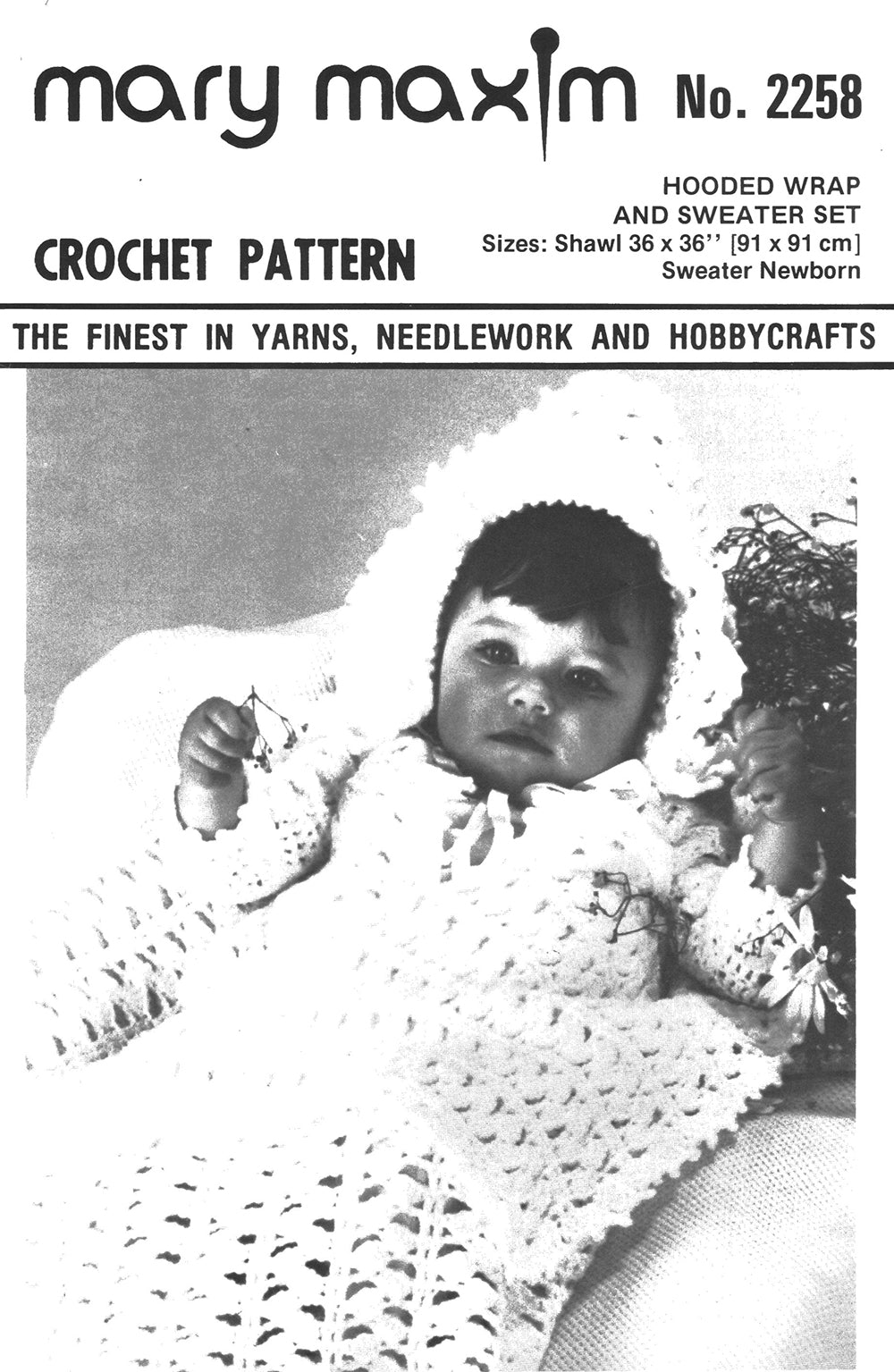 Modèle d'ensemble portefeuille et pull à capuche