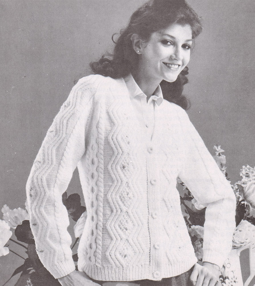 Modèle de cardigan floral Aran