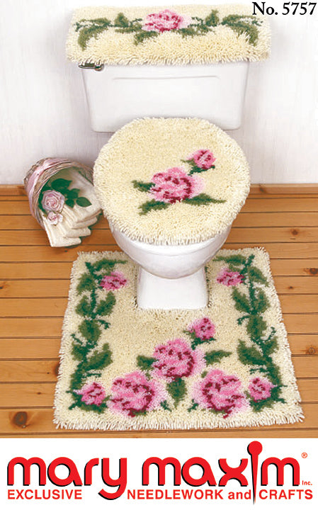 Modèle d’ensemble de bain parfaitement rose