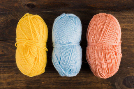 Polyester vs Acrylic Yarn: What’s the Difference?