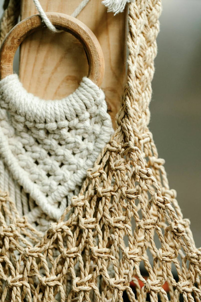 How to Crochet a Purse: Complete Guide (Free and Paid Patterns Included)