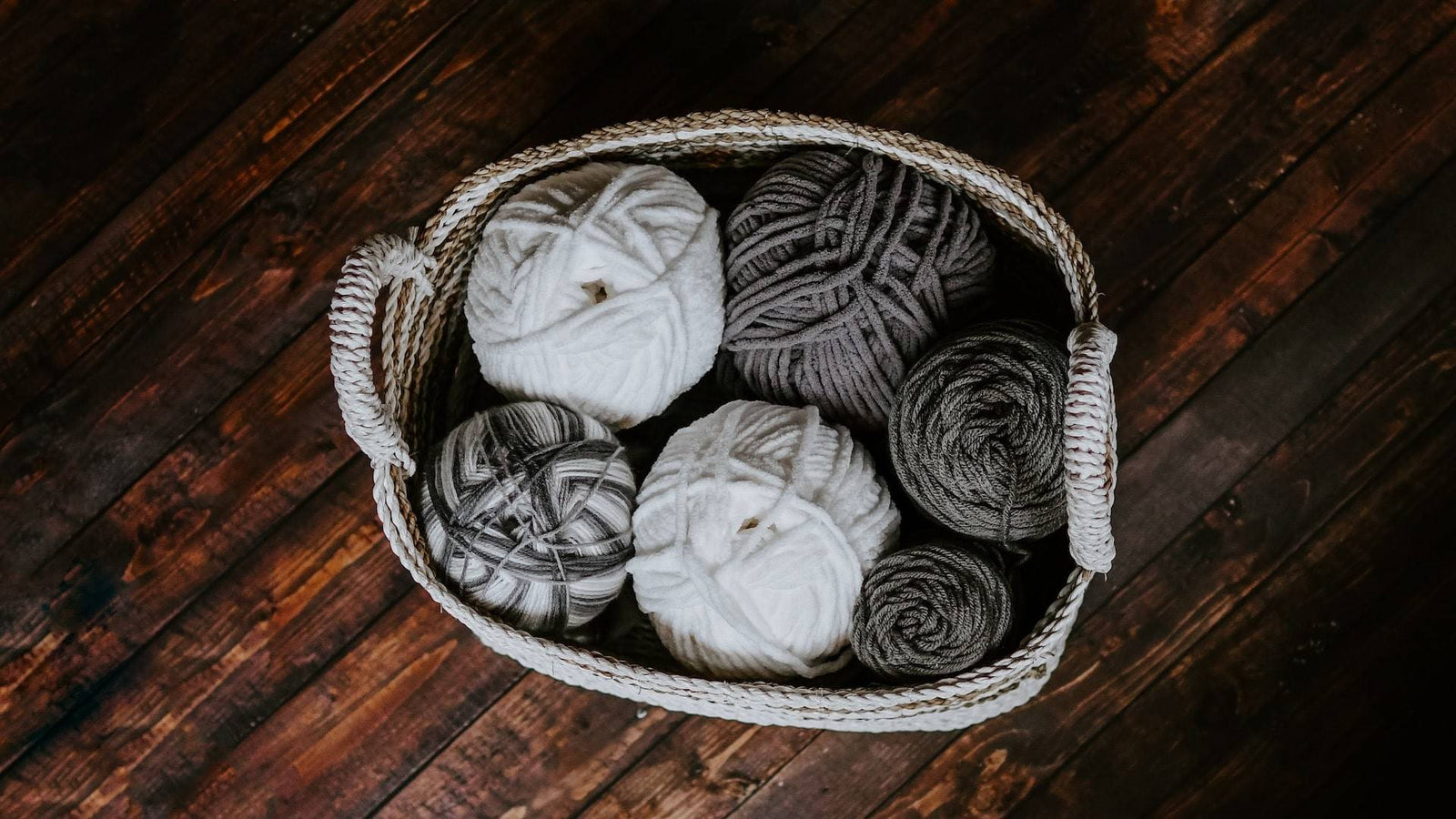 how to crochet a basket with yarn