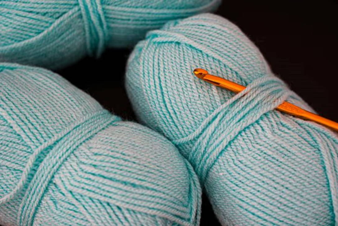Best Wool Yarn for Knitting: Merino, Superwash and More