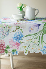 Hampton Garden Shaped Edge Tablecloth