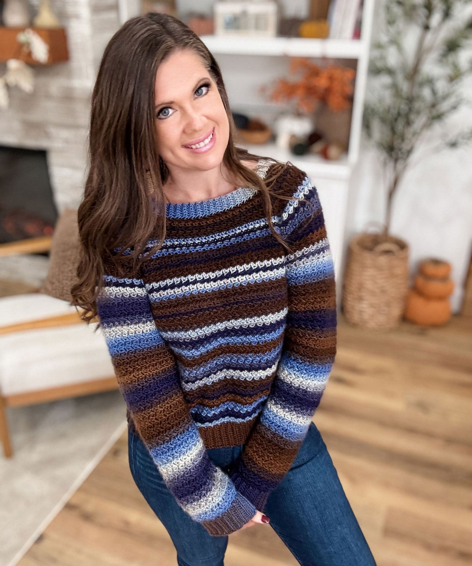 Mary The Suzette Raglan Sweater – Mary Maxim