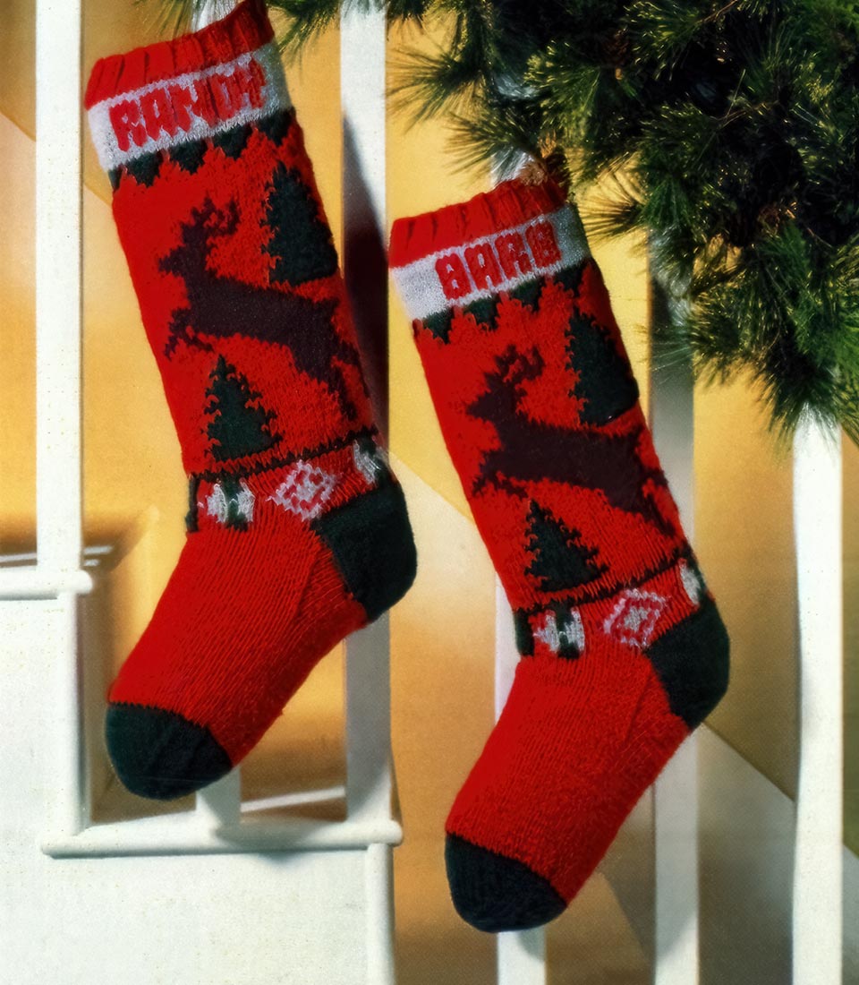 Deer and Bear Stockings Pattern – Mary Maxim