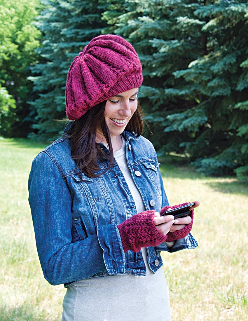 Knit Lace Hat & Fingerless Gloves Pattern