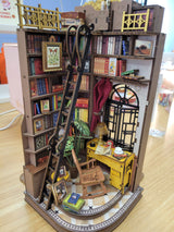 Silent Corner Study Book End Wood Model Kit