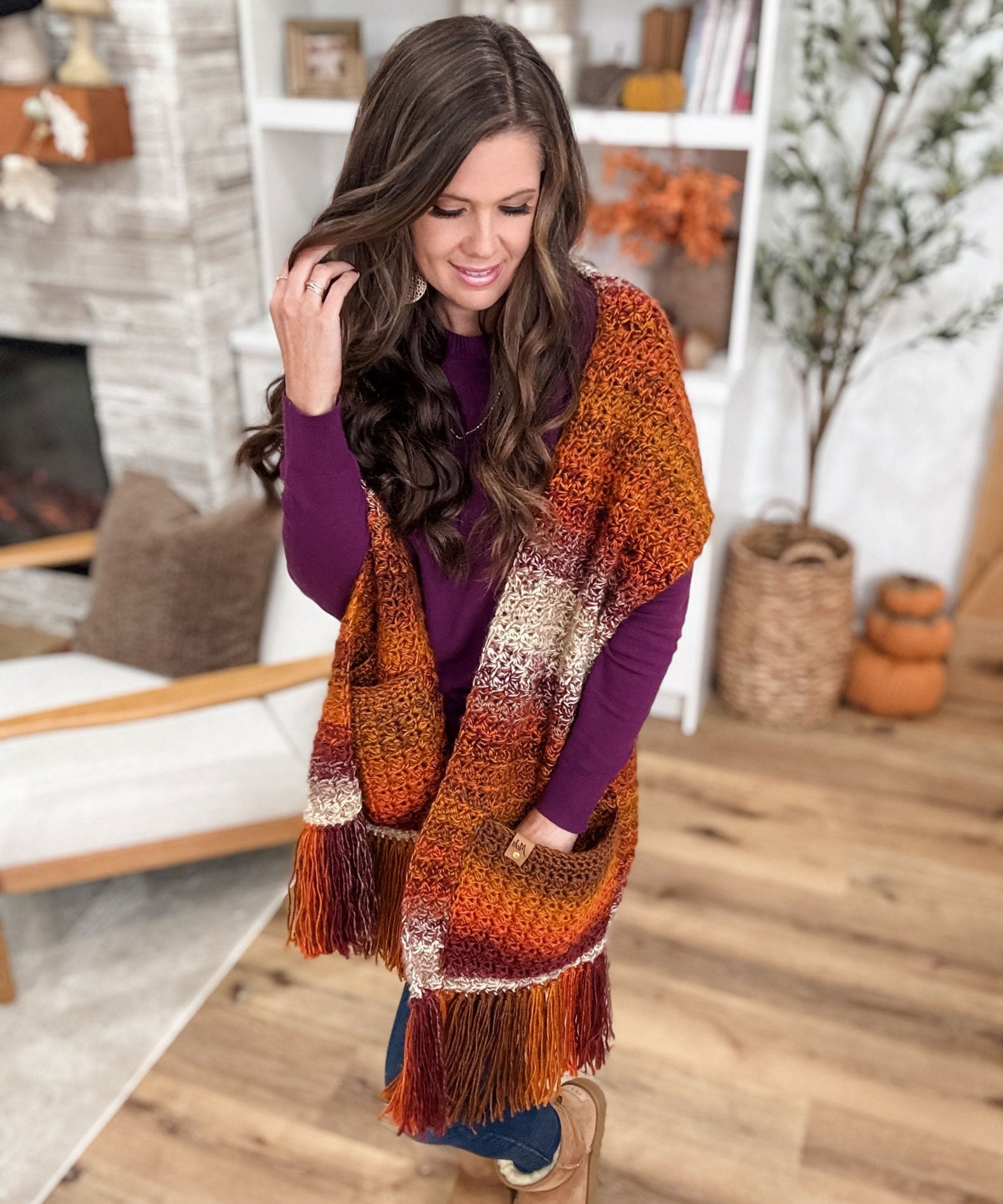 Chunky Suzette Pocket Shawl – Mary Maxim