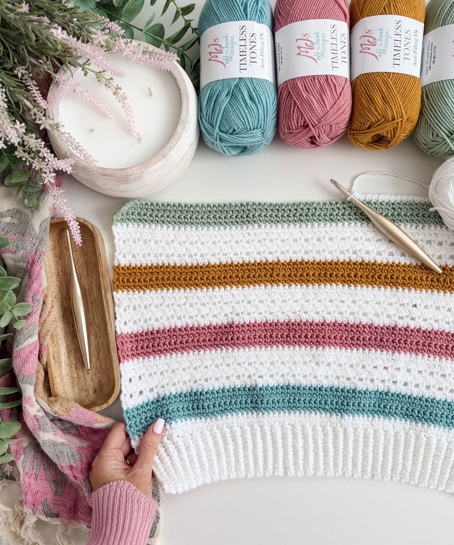 MJ's Signature Sweater – Mary Maxim