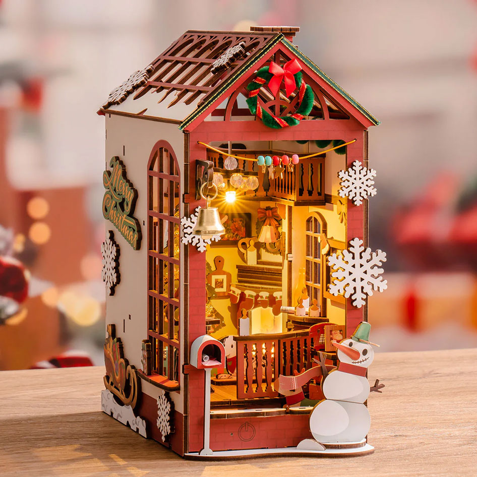 Christmas Indoor Scene Book Nook Model Kit