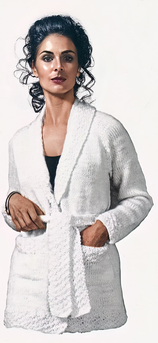 Patrón de chaqueta con cinturón para mujer