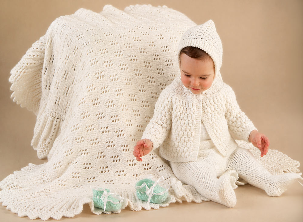 Baby Shawl Pattern – Mary Maxim