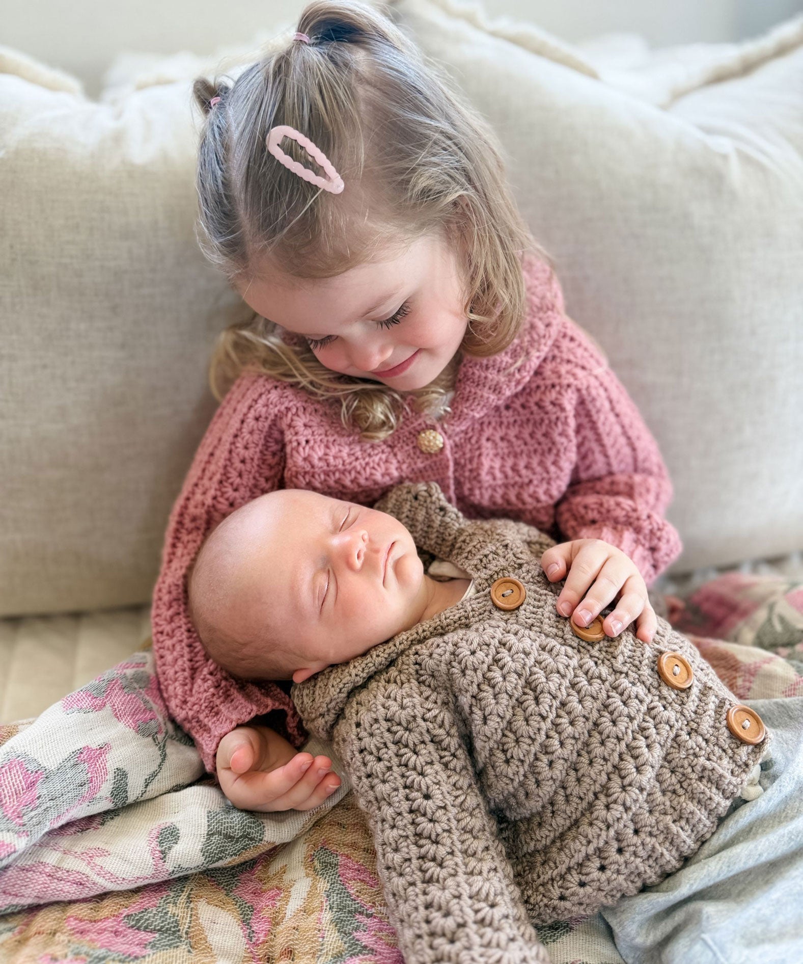 Mini Star Stitch Cardigan – Mary Maxim