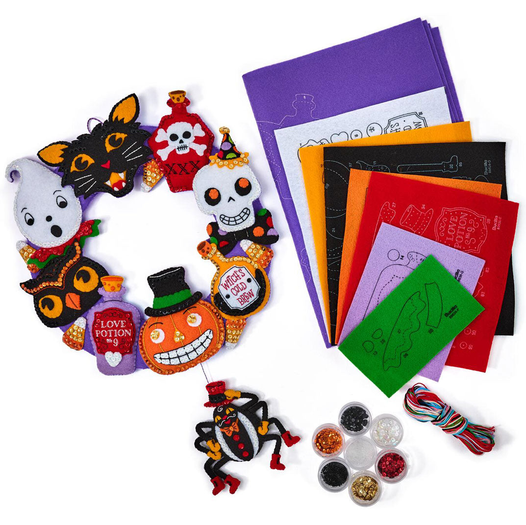 Happy Haunting Felt Wreath Kit