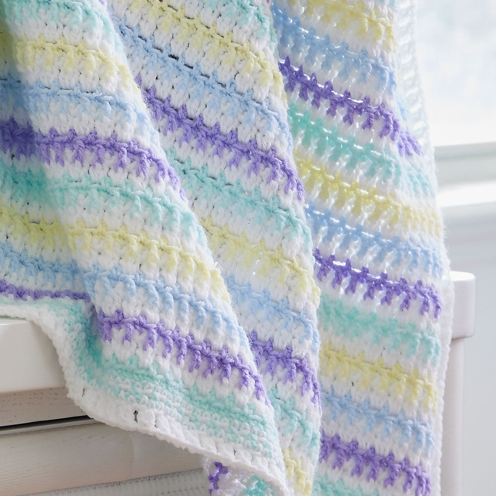 Twisted Cluster Baby Blanket
