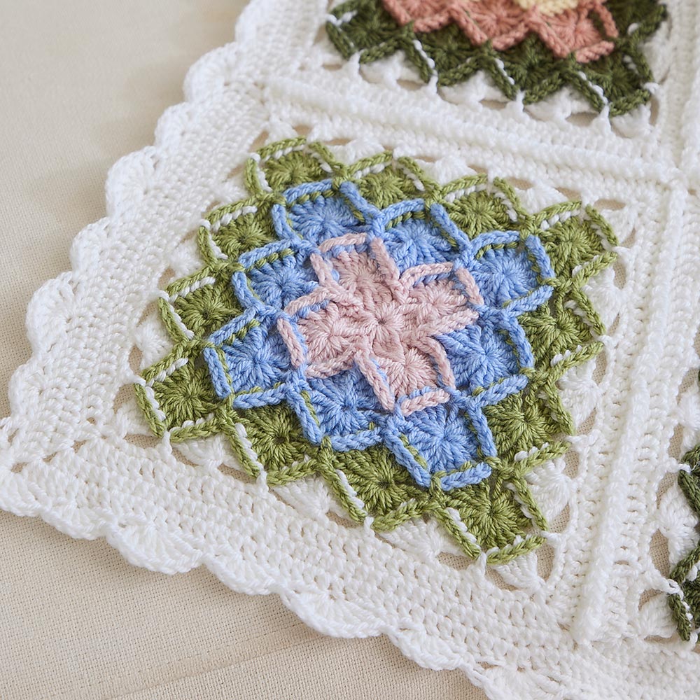 Bavarian Bliss Blanket – Mary Maxim