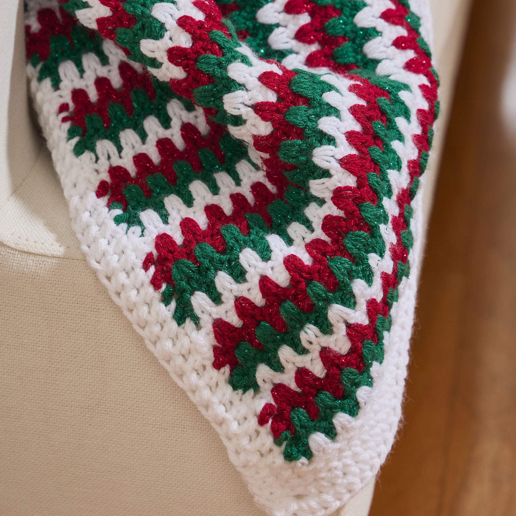 Christmas Candy Blanket – Mary Maxim