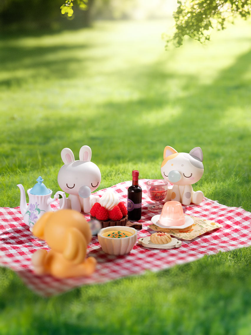 Fluffy Grove Wood Model Kit