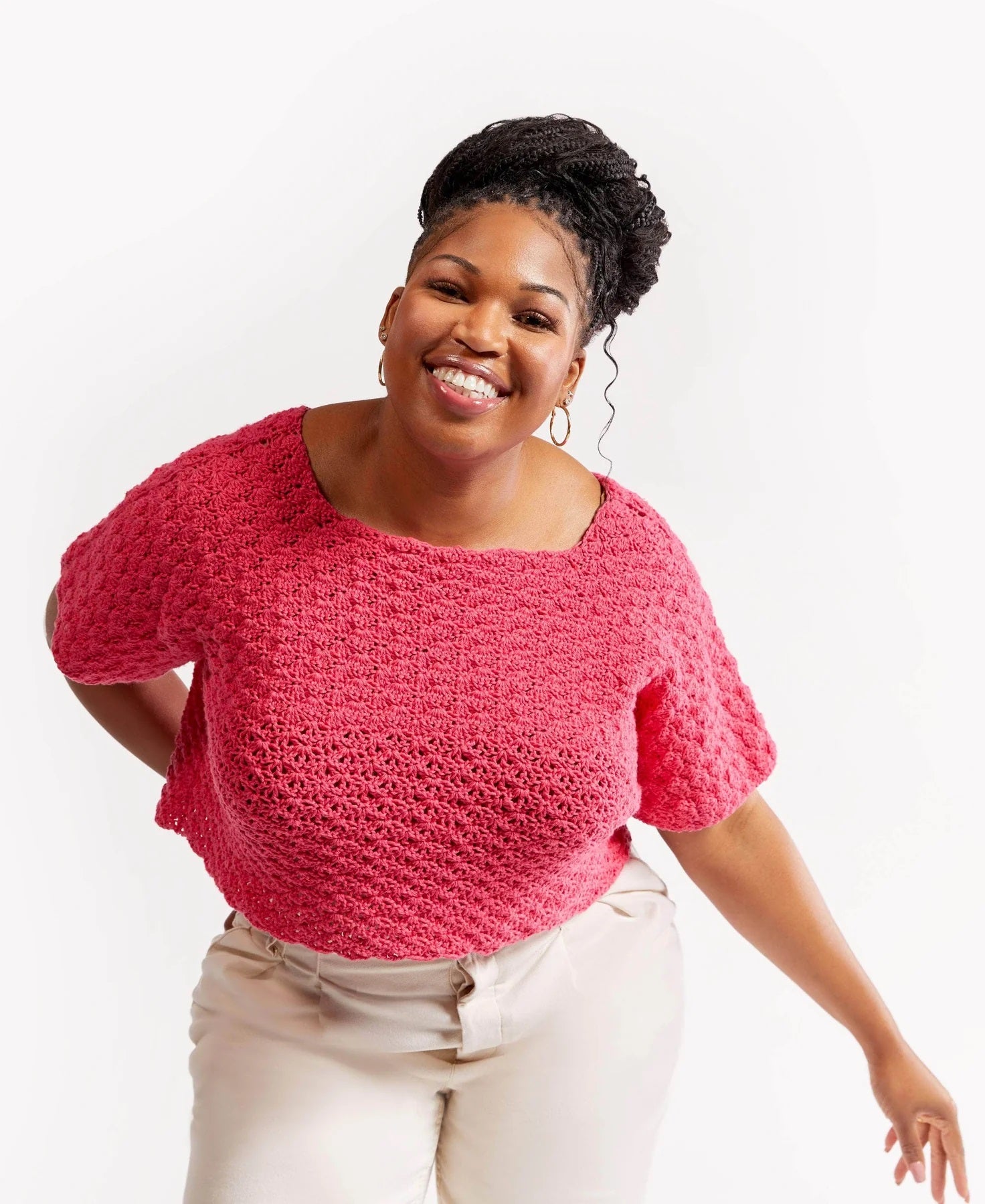 Free Transitioning Shells Cropped Tee Pattern – Mary Maxim
