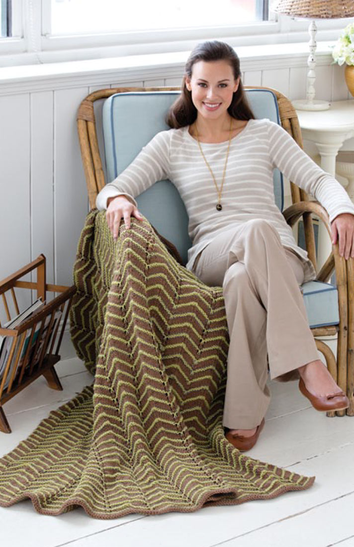 Free Red Heart ZigZag Ease Throw Pattern