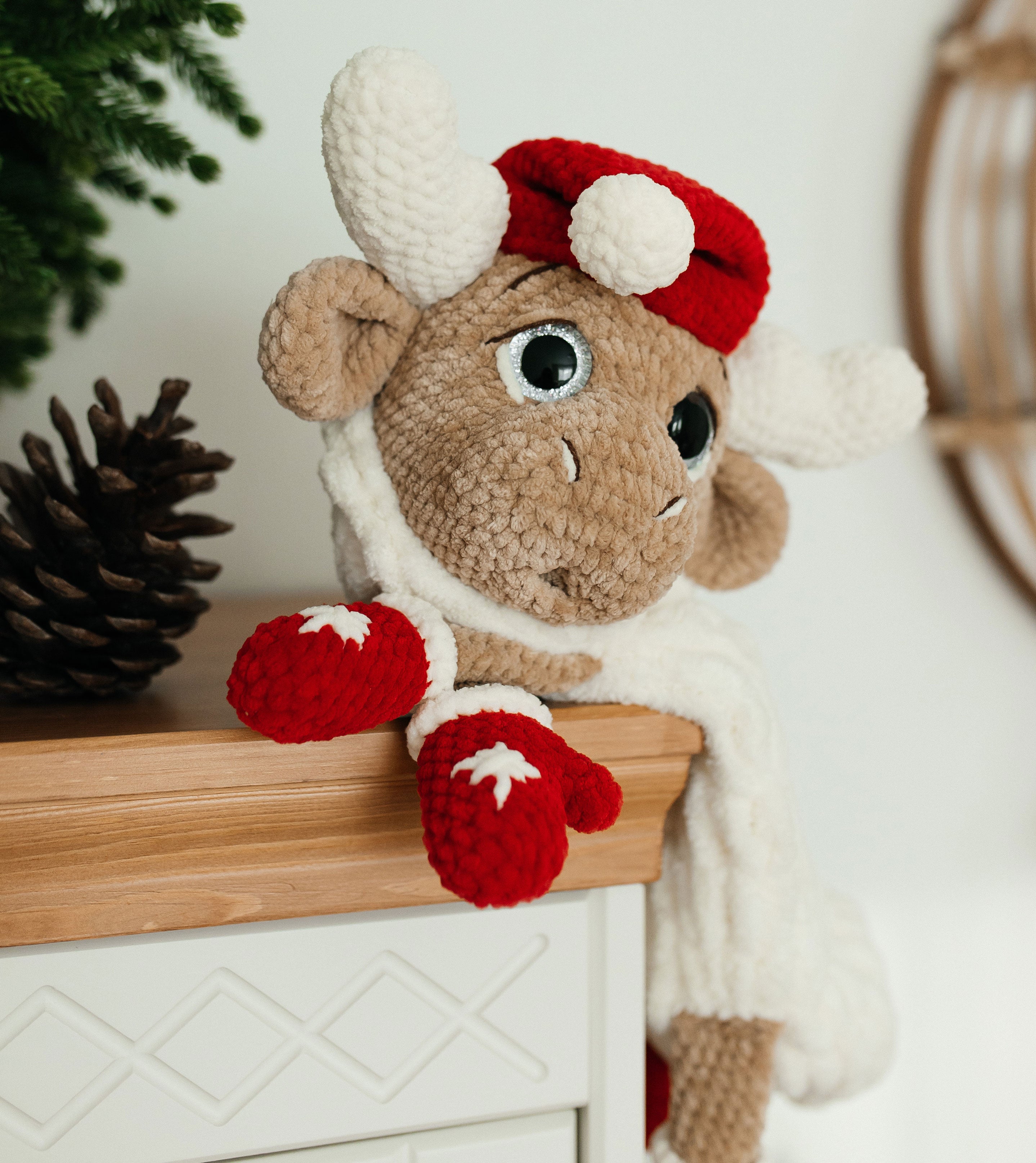 Christmas Moose Pajama Holder – Mary Maxim