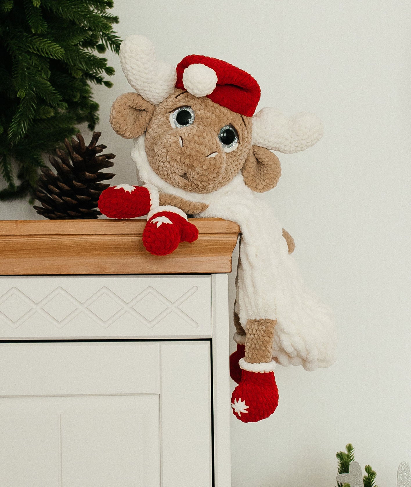 Christmas Moose Pajama Holder – Mary Maxim