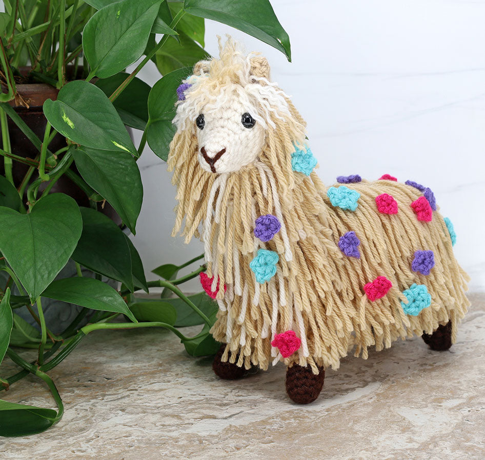 Alpaca Amigurumi Kit – Mary Maxim