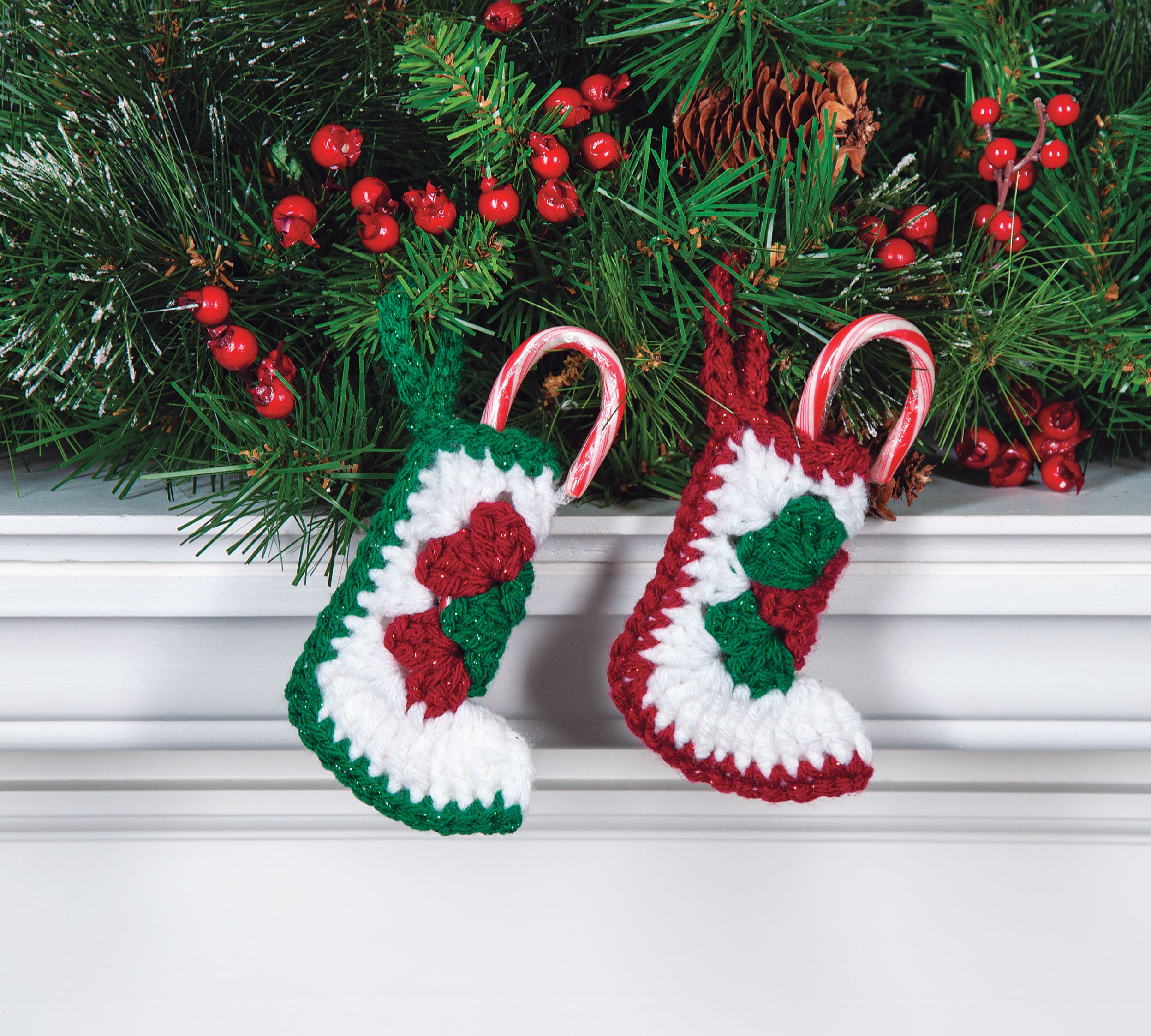 Cozy Christmas Keepers Ornaments – Mary Maxim