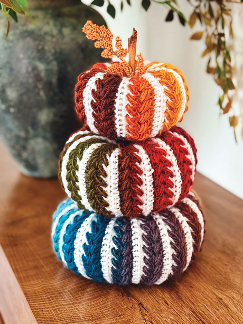 Prism Wheat Stitch Crochet Pumpkins – Mary Maxim