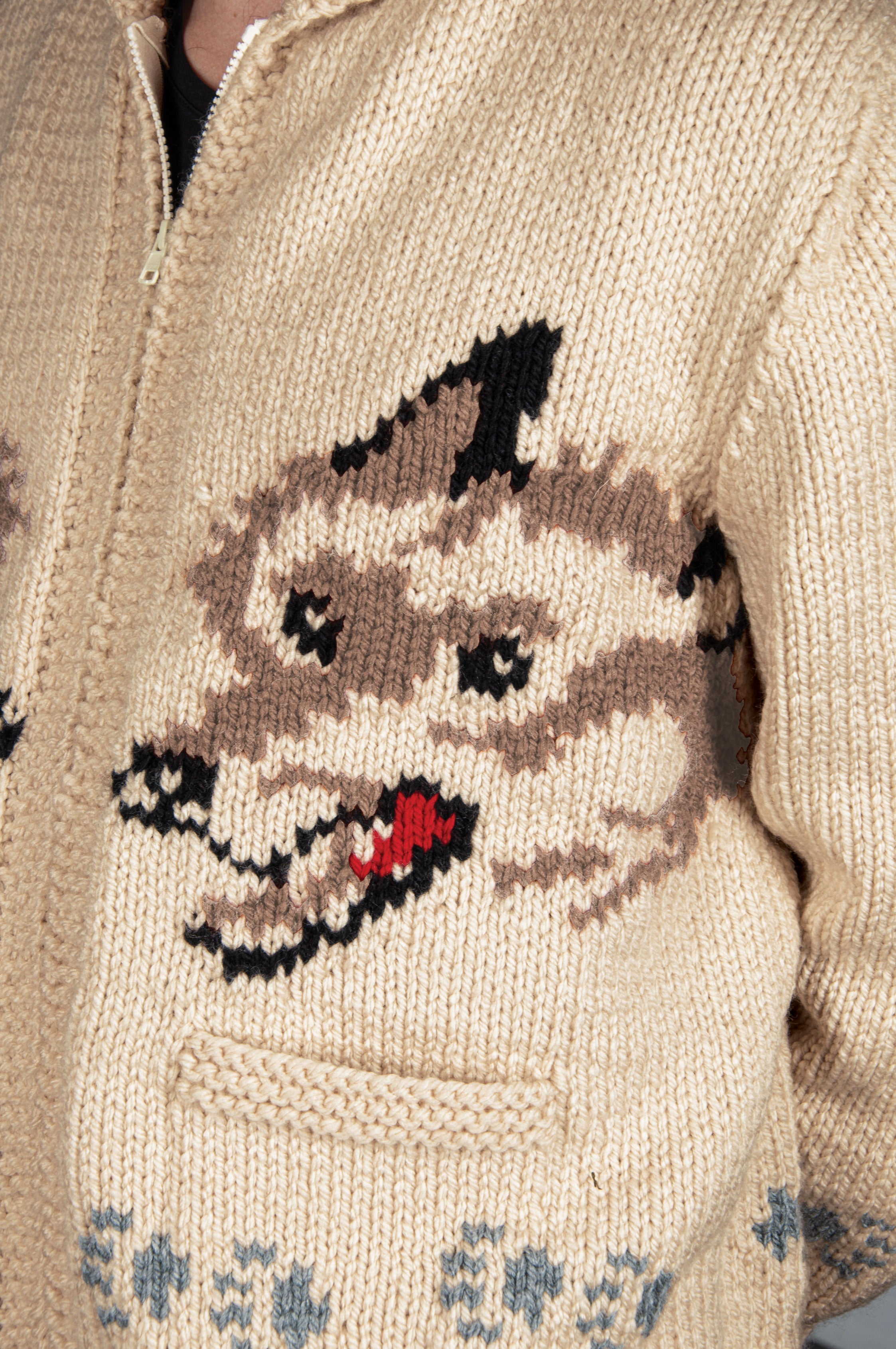 Wolf Cardigan Knit Kit | Project Hail Mary Fox Sweater – Mary Maxim
