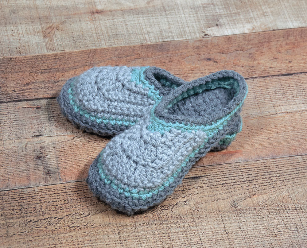 Simple Scuffs Pattern – Mary Maxim