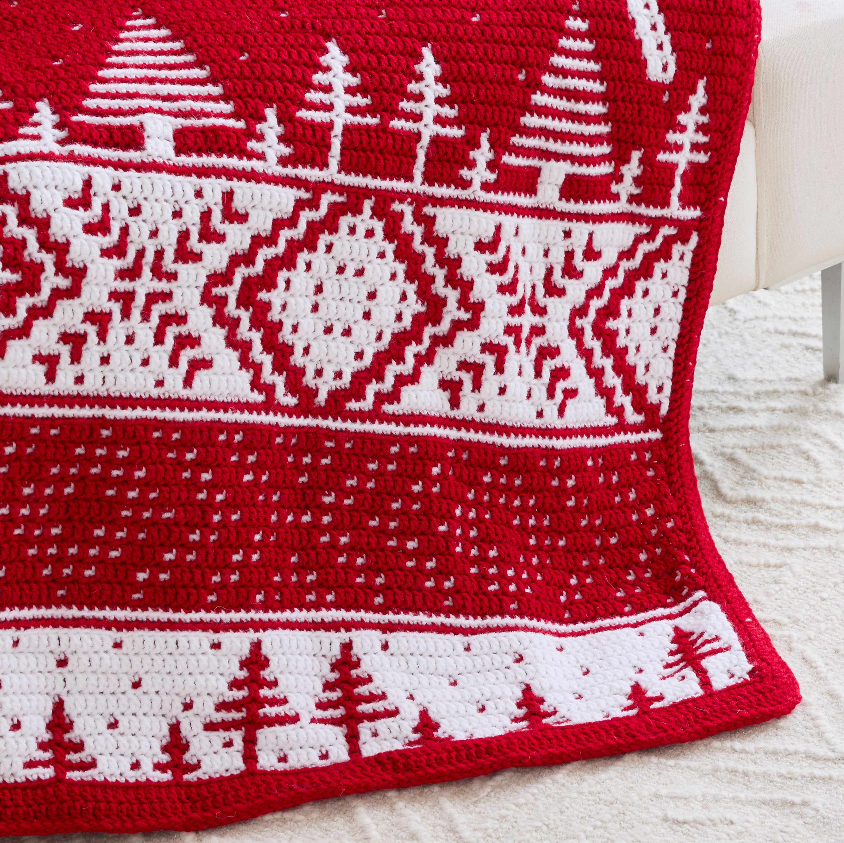 Christmas Joy Mosaic Afghan – Mary Maxim