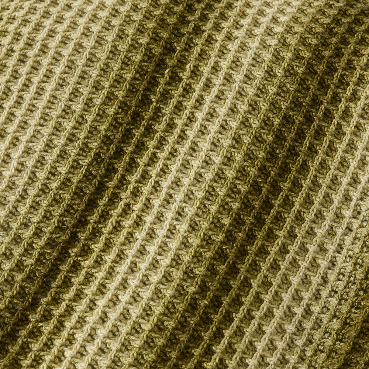 Unique Vibrato Crochet Throw