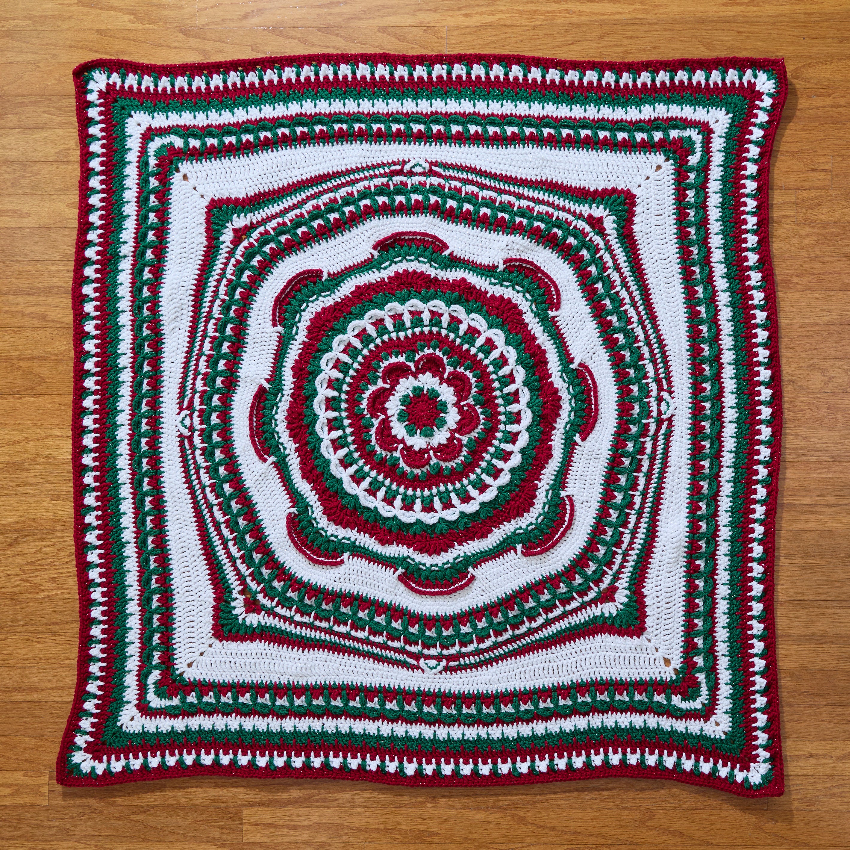 Sparkle Mandala Throw – Mary Maxim