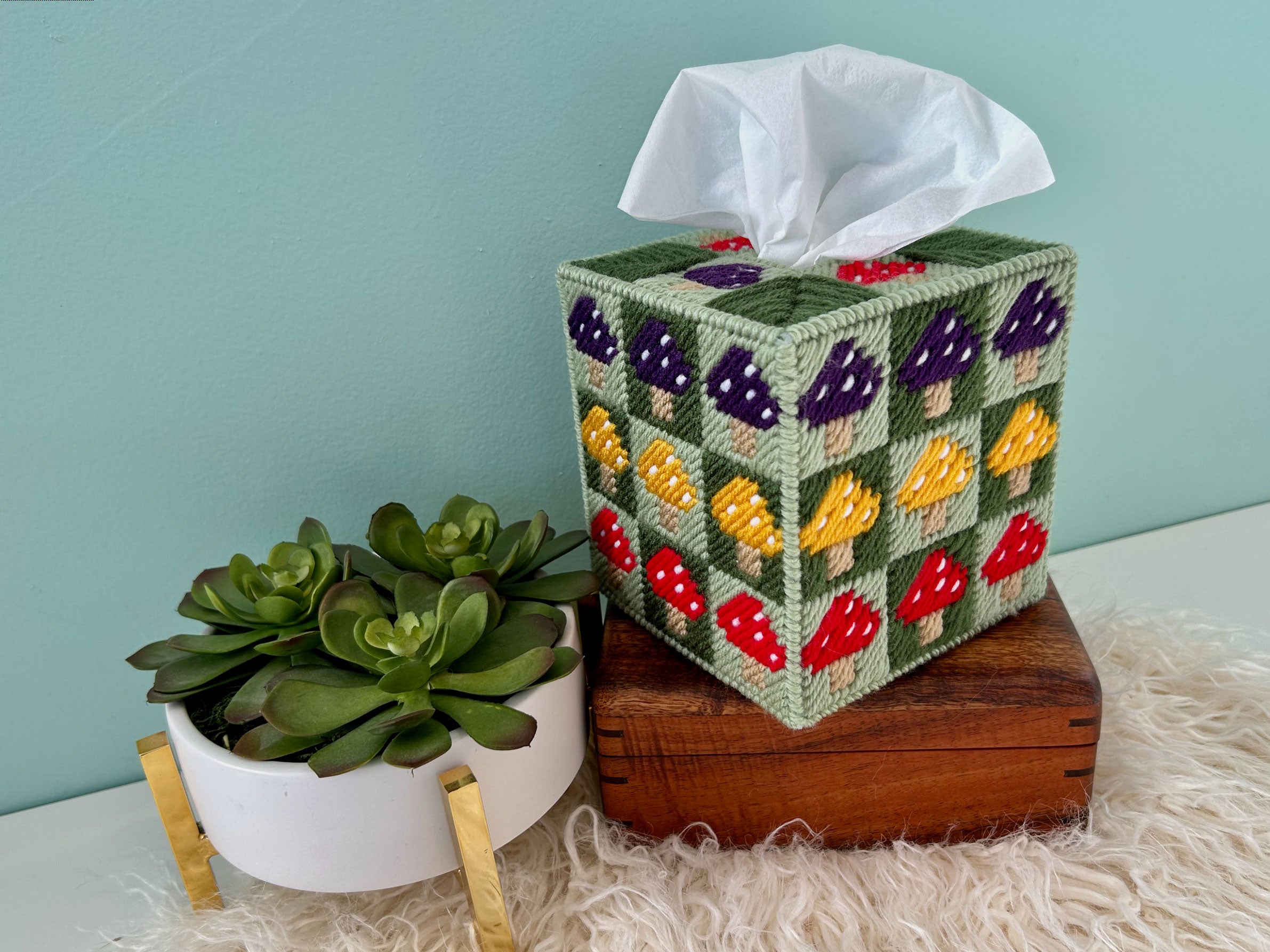 Mushroom Tissue Box Cover – Mary Maxim