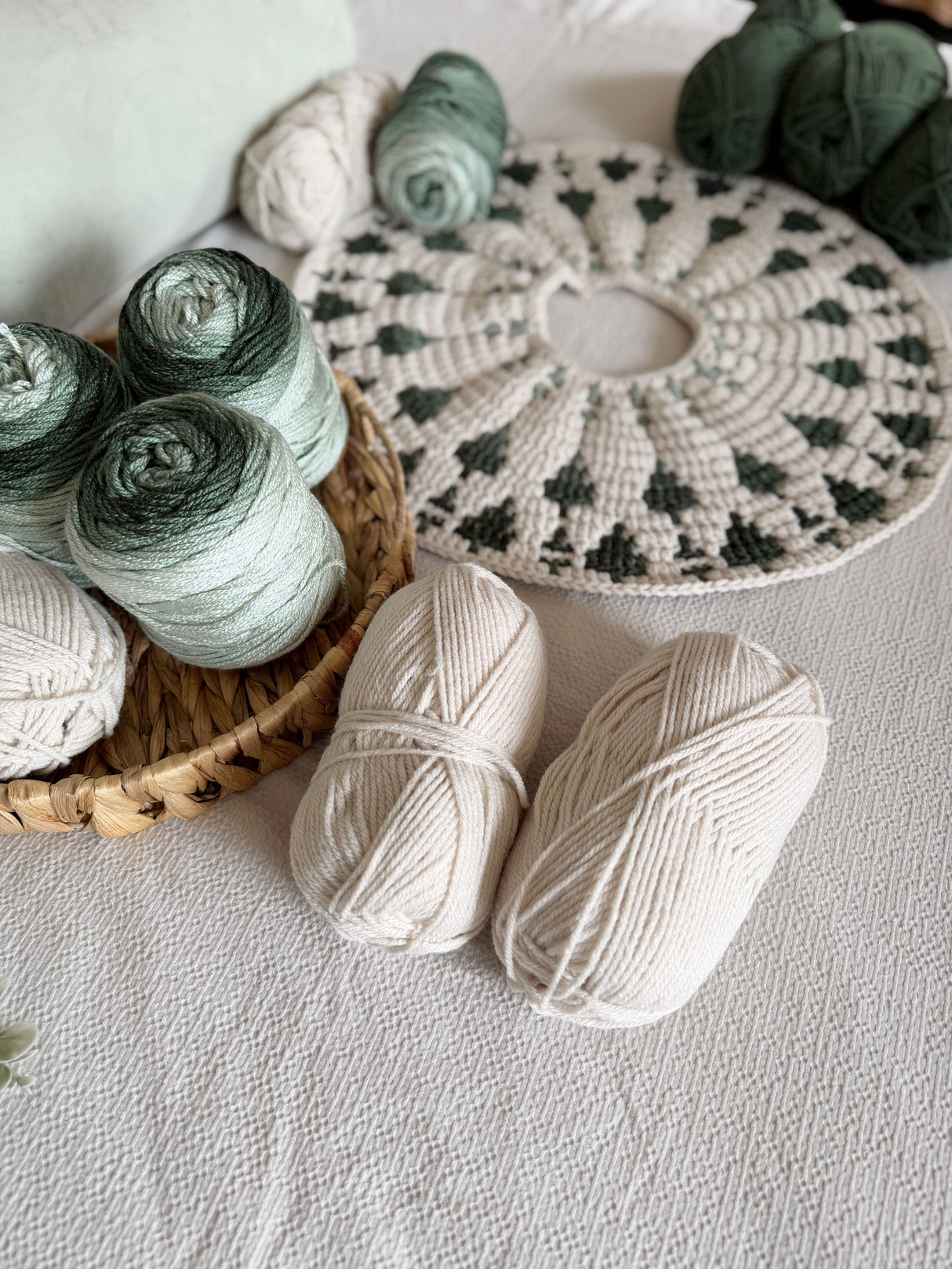 Twinkling Trees Crochet Tree Skirt