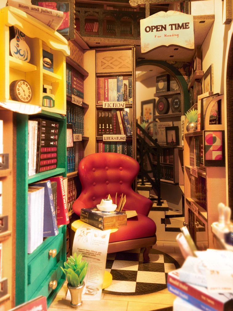 Bookstore Book Nook & Wonderland Wood Model Kit