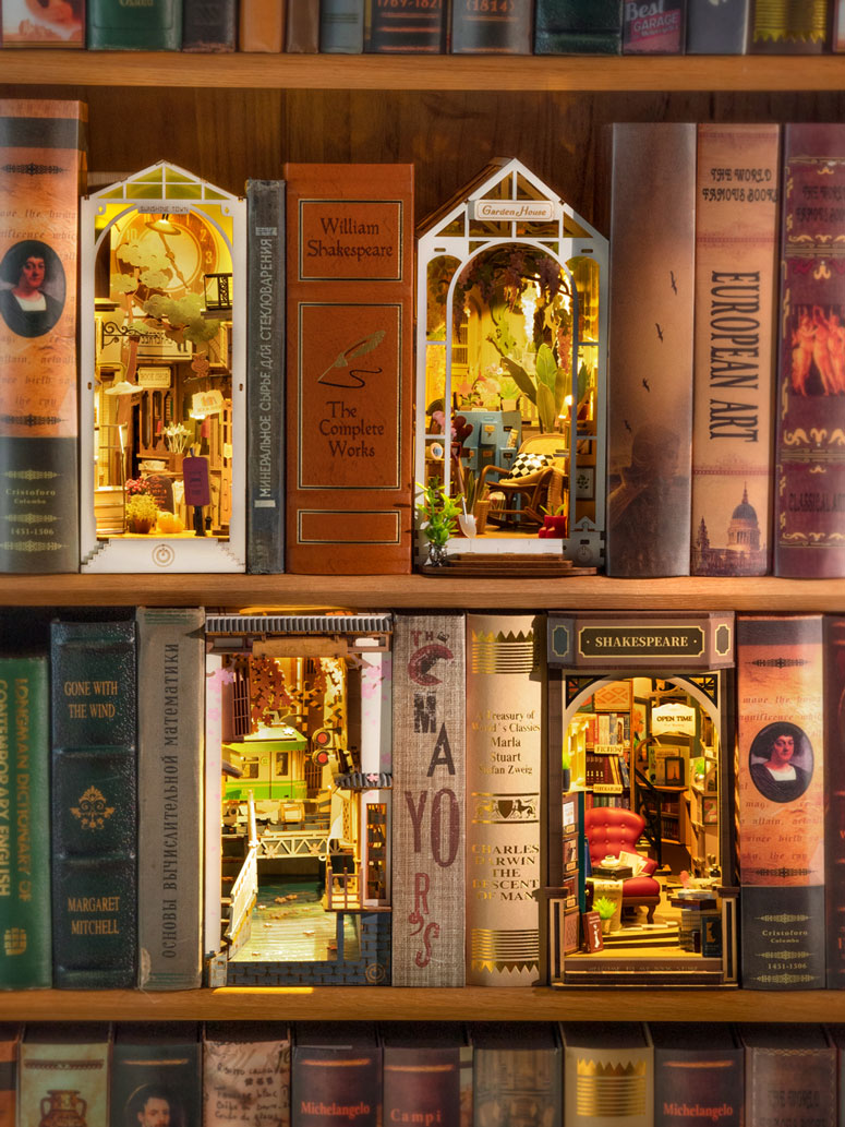 Bookstore Book Nook & Wonderland Wood Model Kit