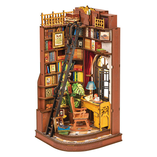 Silent Corner Study Book End Wood Model Kit