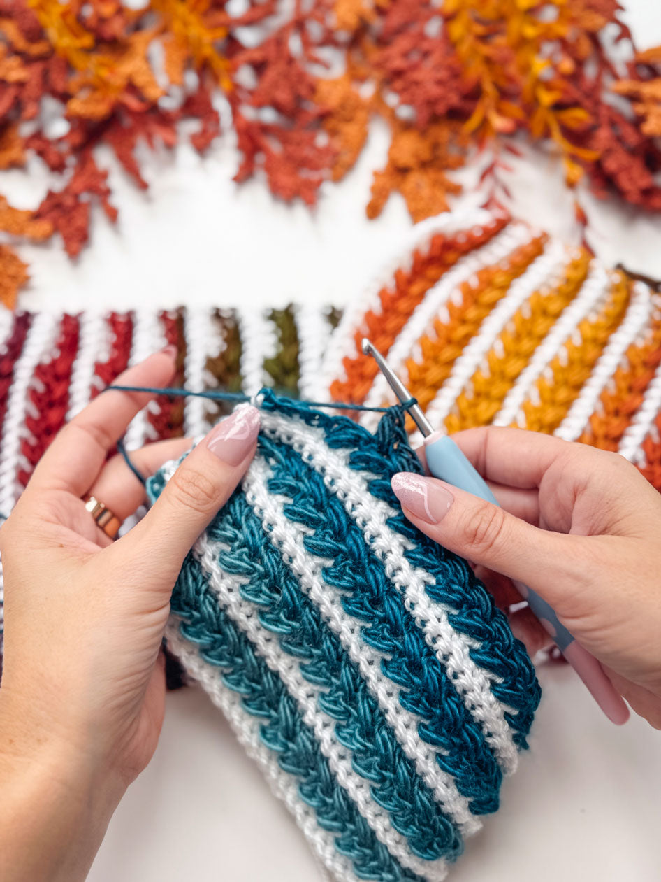 Prism Wheat Stitch Crochet Pumpkins – Mary Maxim