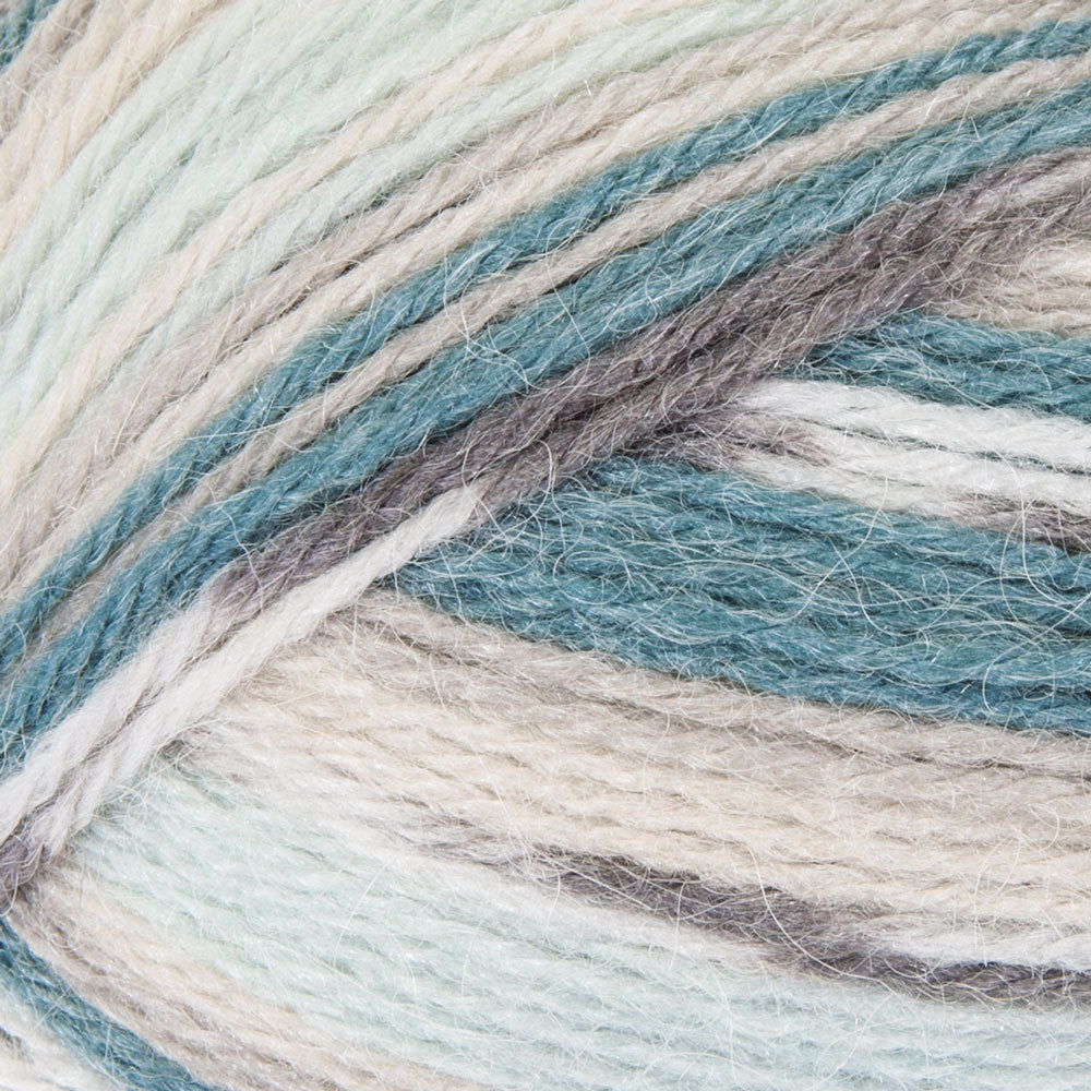 Winter Wonder Cable Crochet Hat – Mary Maxim