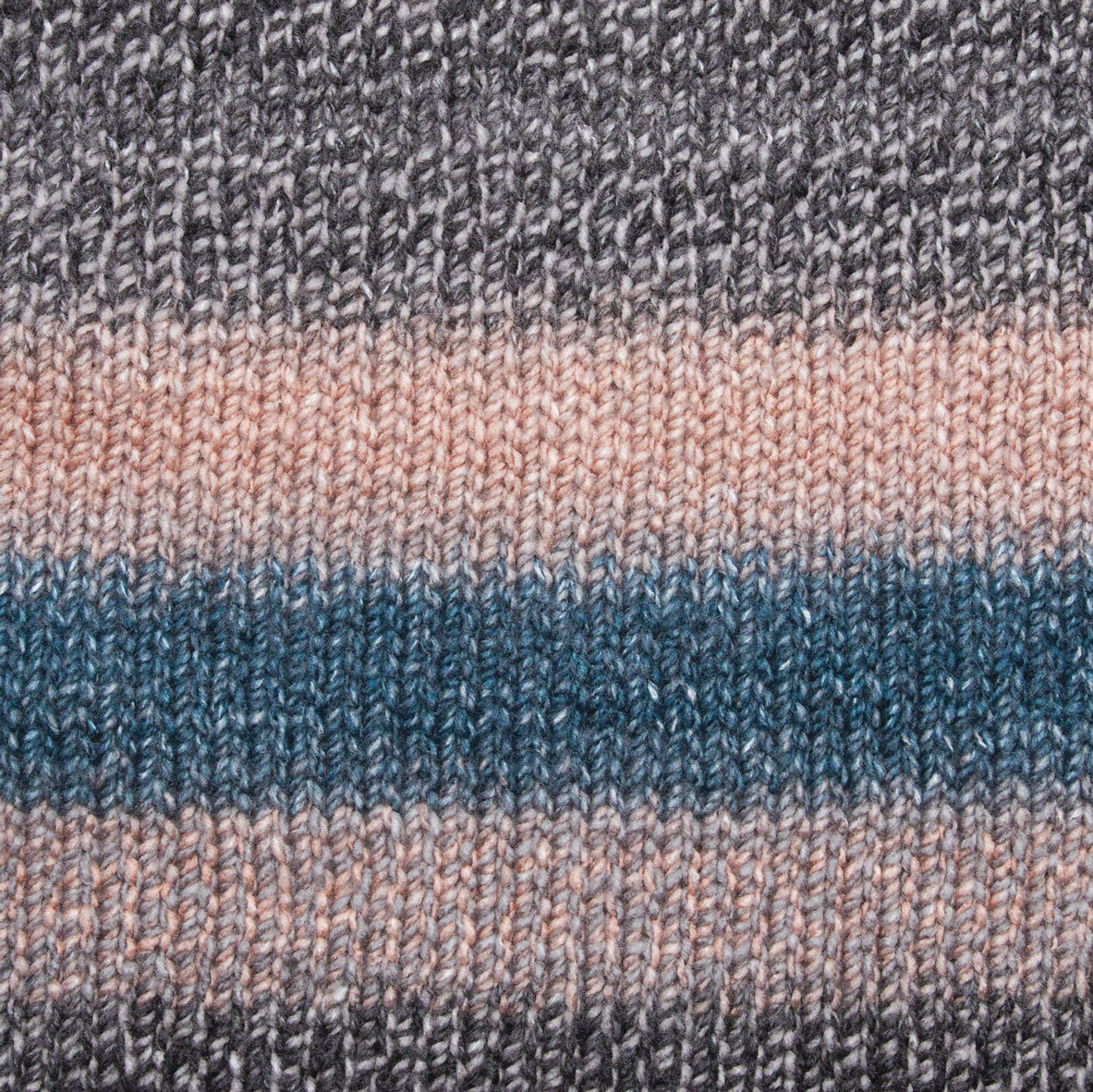 Garter Columns Throw