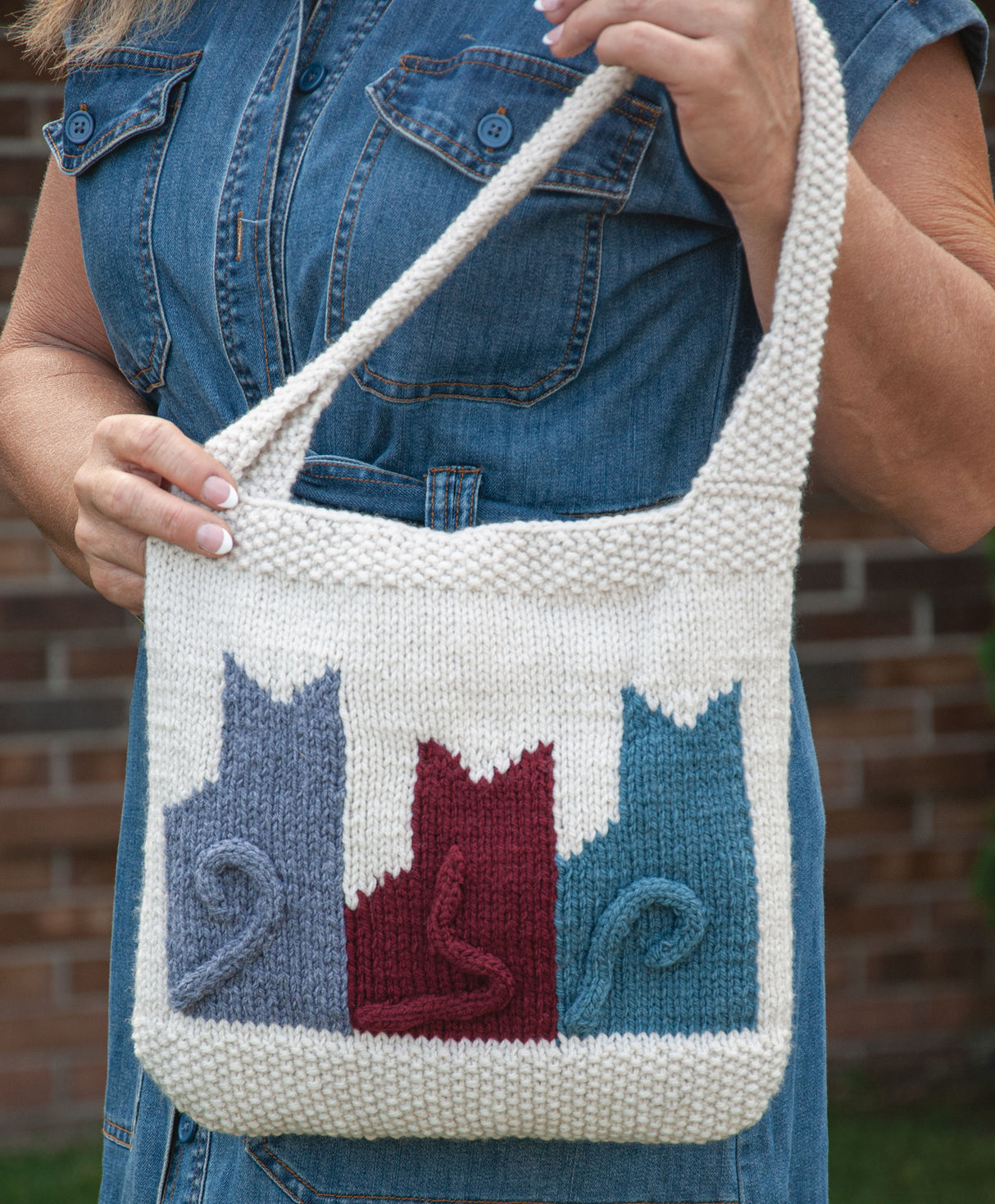 Cat Lover's Knit Bag