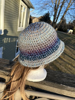 Pixelated Bucket Hat – Mary Maxim